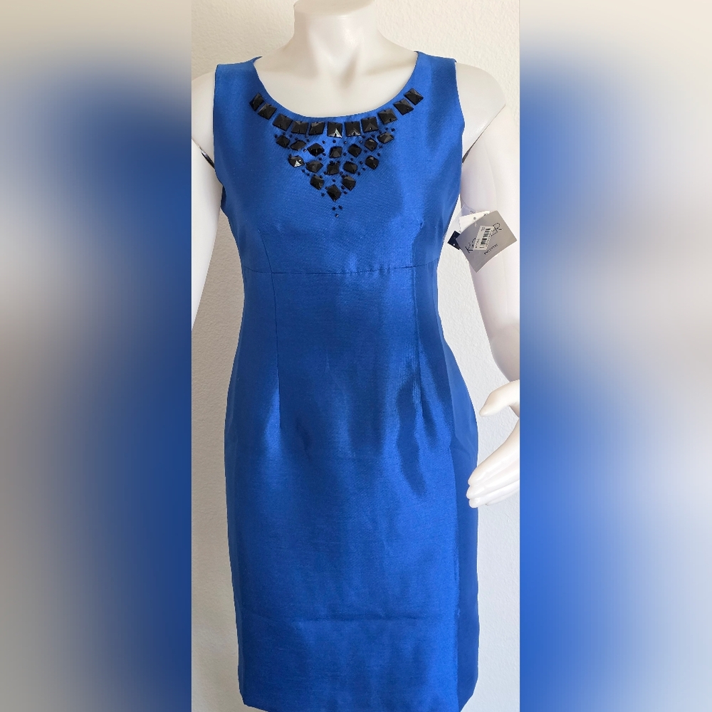 Elegant Blue Sleeveless Dress